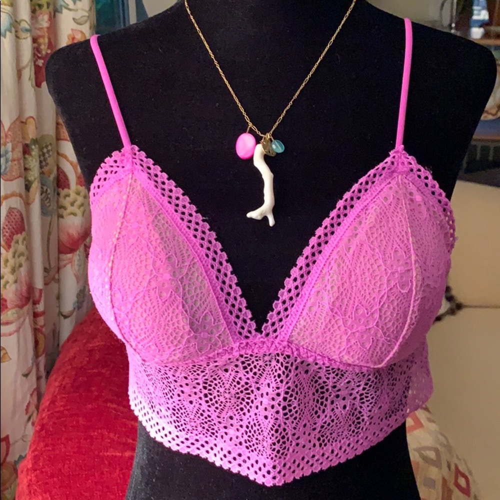 Victoria’s Secret Lace Fully Lined Bralette.